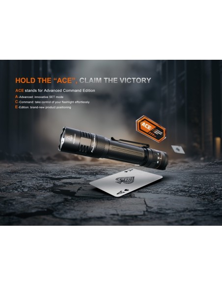 Fénix PD45R ACE - 3200 lúmenes - Linterna táctica multimodal