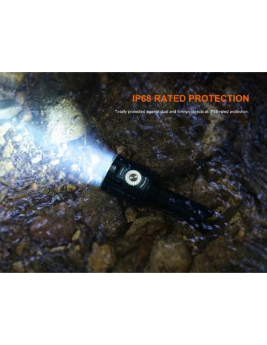 Linterna Fénix LR35R PRO - 10.000 lúmenes (Color negro)