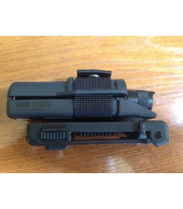 Funda Táctica Esp Linternas Fénix Para Uc35, Uc30, Pd35 Tac, Pd35, Pd32 Y Pd30 ESLH14