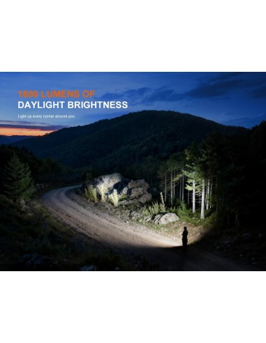 Linterna Fenix E06R Pro (Color negro) - 1600 lúmenes