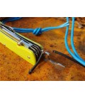 Trekker LD43, es una navaja multi herramientas de rescata que se opera con una sola mano y puede bloquearse la hoja