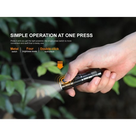 E09R Mini Linterna EDC recargable de alta potencia 600 lúmenes (Batería incluida)