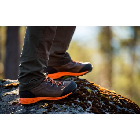 Bota CRISPI modelo. VALDRES GTX Marrón Oscuro