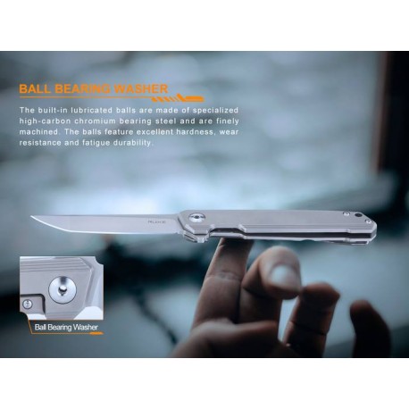 Navaja Ruike M126-TZ  Mango de Titanio ideal para EDC