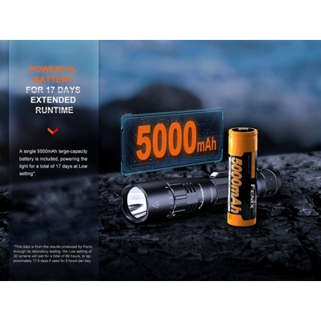 Fenix PD40R-V3.0 - 3000 Lúmenes (Incluye batería 21700 de 5000 mAh)