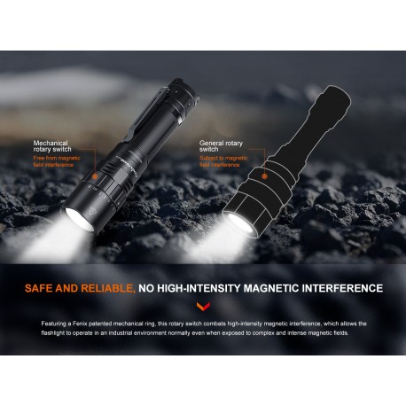 Fenix PD40R-V3.0 - 3000 Lúmenes (Incluye batería 21700 de 5000 mAh)