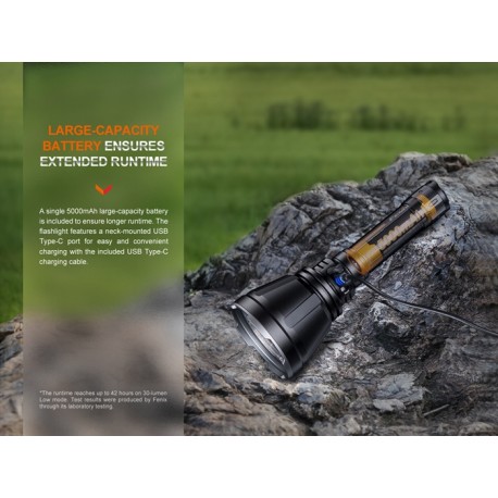 Linterna de Caza Fenix HT18R - 2800 lúmenes para largo alcance