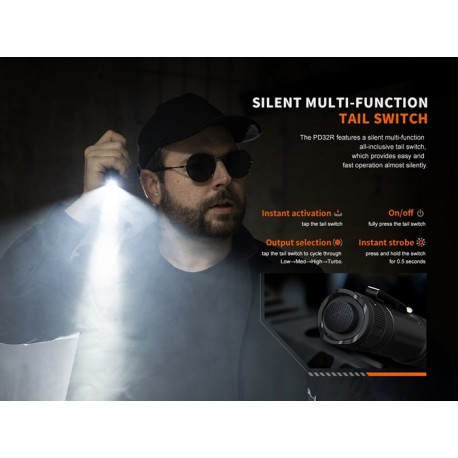 Fénix PD32R - 1400 lúmenes, compacta y recargable