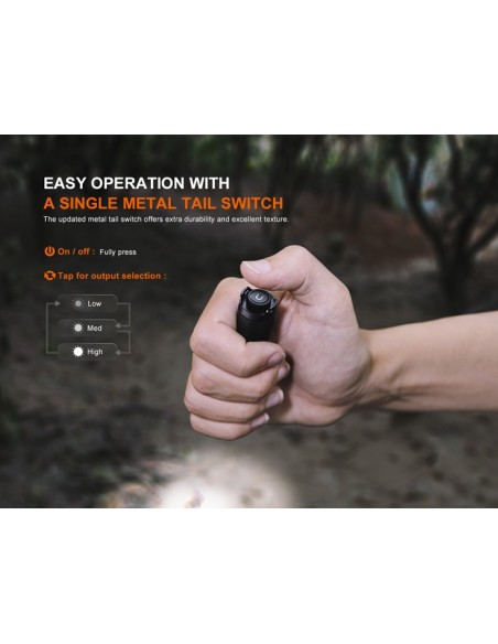 Linterna Fenix E12 V3.0 - 200 Lúmenes (1 Pila AA incluida)