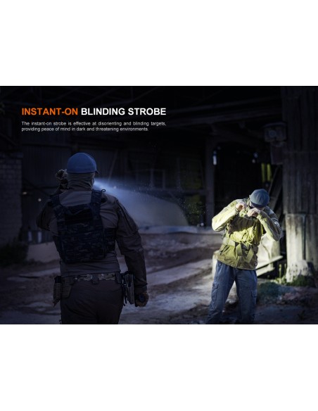 Linterna táctica Fénix TK05R - 1000 lúmenes