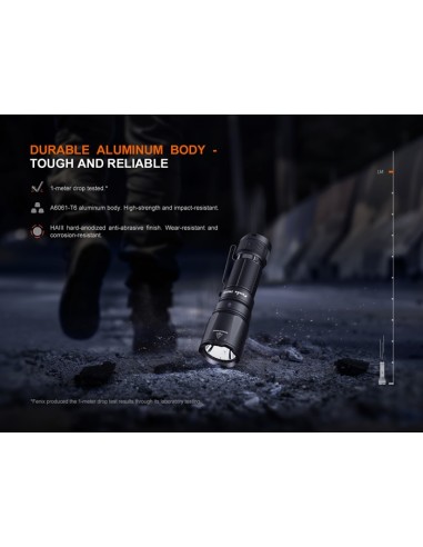 Linterna táctica Fénix TK05R - 1000 lúmenes